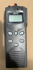 Harris Macom P5100 MAHM-S8DSX Portable Radio + VC3000 Charger + 7.5V Battery