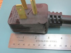 KORD KING 24-002297-01 Qty of 1 per Lot HEAVY DUTY, RIGHT ANGLE INDUSTRIAL PLUG