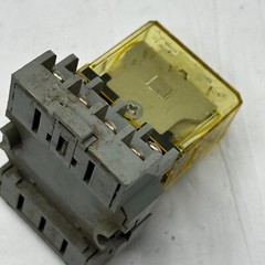 IDEC RH4B-UL Relay AC120V 50/60Hz w/ SH4B-05 Socket 10A 300V **FREE SHIPPING**✅
