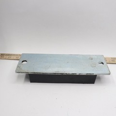 AT Tipper Pad 9-3/8″ x 3-1/8″ Steel Plate 6-5/8″ x 3″ x 1-1/4″ Black Rubber