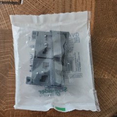 1 Pcs GVAE11. Auxi. Top Mount Schneider 1NO-1NC (GRAY) ORGINAL USA STOCK