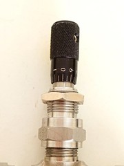 HOKE / 1315G4Y / Milli-Mite 1300 Series / 316 SS Metering Needle Valve 1/4″