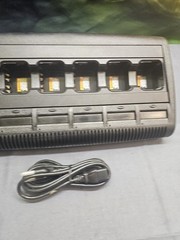 Motorola Impres WPLN4218B 6 Bank Battery Charger for XPR6550 XPR7550 Radios