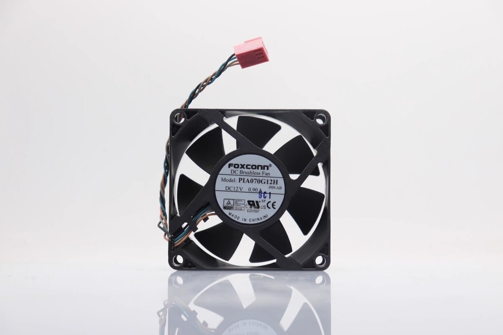 Foxconn PIA070G12H 12V 0.90A 7025 7CM cm 4-Wire Cooling Fan