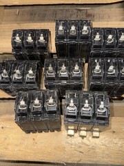 (Lot of 8!) GE Circuit Breakers 3 Pole, RV-2937 30A, 40A, 60A, 80A, USED