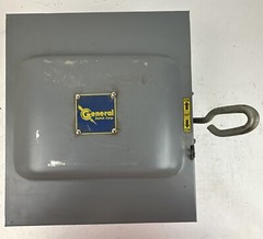 GENERAL SWITCH 63DU SAFETY SWITCH VOLTS 240 AC 60 AMP 3 POLE TYPE: D’BLE THROW