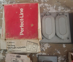 American Electric Perfect-Line Outdoor Duplex Outlet Cover Lot WR100-C 728A