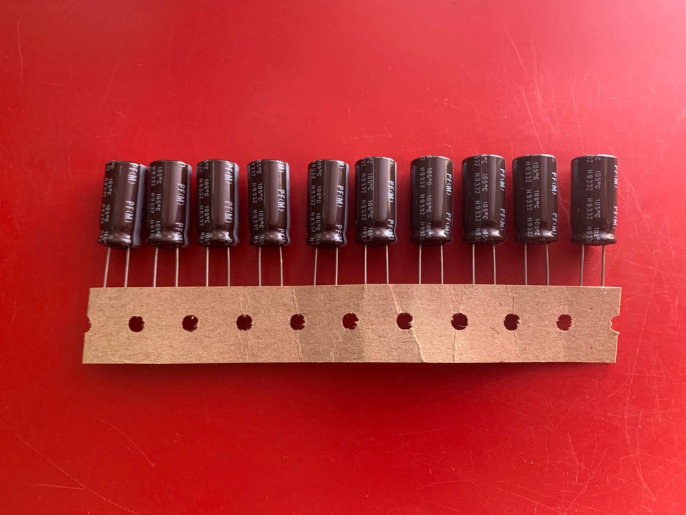 10x UPF1V331MPH NICHICON CAPACITOR 330UF 35V 105′ LOW IMPED 10x20mm RADIAL