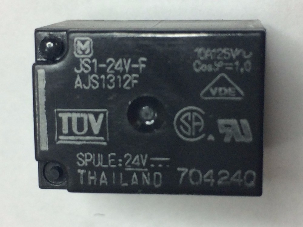 Fact. Box of 100pcs of JS1-24V-F Relays SPDT 22x16x16.4mm 24VDC 10A Thru-Hole