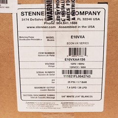 Stenner E10VXAA1S ECON VX Self-Priming Variable Speed Metering Pump 7.4 GPD 120V