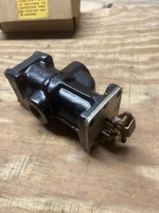 New ITT McDonnell & Miller SA47-101-102 P.A. Valve & Strainer Assembly