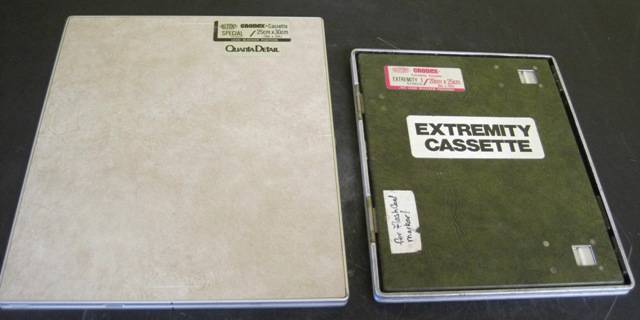 DU PONT Cronex Cassette Lot Extremity Special Screen 20cm x 25cm 25cm x 30cm