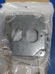RS-12, 4″ SQUARE COVER 1/2 HIGH 2-9/64 V571-BC Box Of 25
