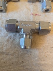 7 Swagelok SS-600-3-6-4 Stainless Union Tee 3/8″ Tube 3/8in Tube 1/4″ Reducing