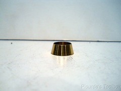 New Crawford Brass 1/2″ Tube OD x 1/2″ FNPT Adapter Elbow Fitting, B-810-8-8