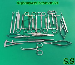 24 Pcs Blepharoplasty Surgical Instrument Set S.S-619