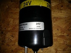 MOTOR 2CC503 BERGSTORM B275254 2819-550-039N 24V