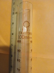 PYREX Glass Class B 100mL Single Scale TC Graduated Cylinder Round Base