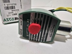 REDHAT Solenoid Valve: 2-Way, Normally Closed, 1/4 in Pipe Size, 24V DC 8262h232