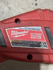 Milwaukee 2471-20 M12 Cordless Copper Tubing Cutter Tool And Charger No Battery