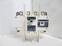 243240 New In Box; Socomec 2700-4011 AC Load Break Switch; 100A; 600V; 4-Pole