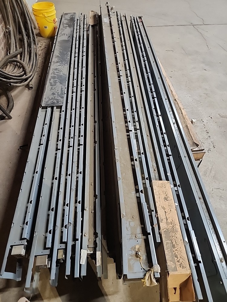 Lot Of 12 Assorted Square D & Cutler Hammer Busways I Line CP4PSR66A, 600A +++