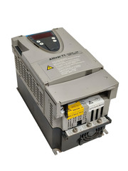 TELEMECANIQUE ALTIVAR 71 ATV71H075M3Z 0.75KW 1HP 200/240V DRIVE FAST