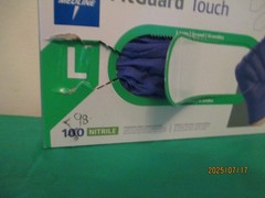 Medline FitGuard Touch Exam Nitrile Gloves, , LARGE, 98 Gloves (open box)