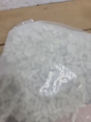 Qty: 1000 Essentra Non-threaded Spacer Ceramic Steatite C220 Natural Color