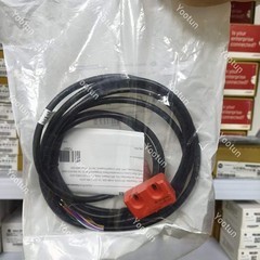 Unused 440N-Z21W1PA Guard Protection Magnetic Sensor With Long Service Life