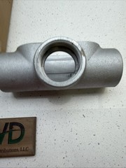 NIB – Crouse Hinds – T87 – 3-Inch T-Shaped Form 7 Conduit Outlet Body