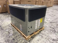 Trane 4YCZ5048E1090A 4 Ton Convertible Gas/Electric Packaged Unit 15 SEER2, 1 Ph