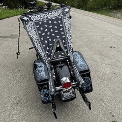 THIGHBRUSH® – LA NOCHE – Water Repellent Motorcycle Cover and Sunshade
