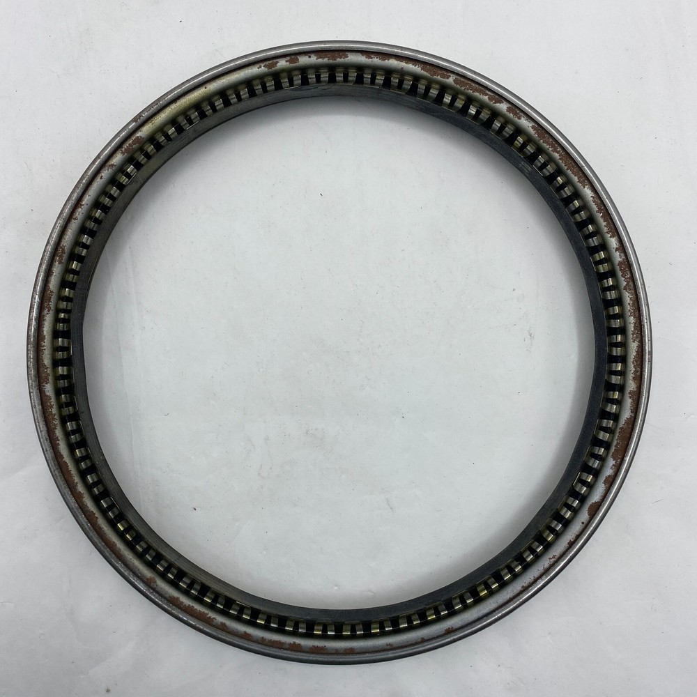 Garlock Klozure 21086-3275 Oil Seal – 5.750″ ID × 6.750″ OD × .500″ Width ✅