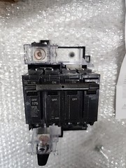 GE, THQMV175E, Circuit Breaker, 175 Amps 120/240V ( NEW )