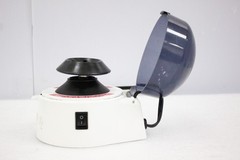 USA Scientific SD 6-place Sonal Microcentrifuge 6000 RPM Compact La (3371280)