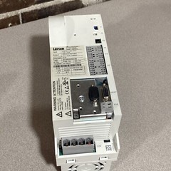 Used LENZE ECSEA032C4B / ECSEA032C-4B SERVO AXIS DRIVE 32.0A 13230858 02351840