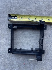 Lot of 22 Arlington Industries LV1 Low Voltage Mounting BracketsCondition: New