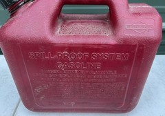 Briggs & Stratton 2.5 Gallon Gas Can #228