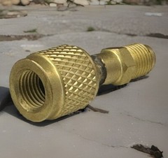 HVAC R32 Reverse Thread 1/4” Female, 1/4” Male Adapter For A2L R454B/R32 Tanks