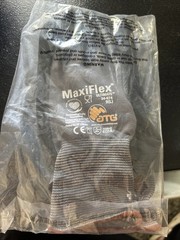 MaxiFlex 34874 Nitrile Gloves – 9Pack L(9)