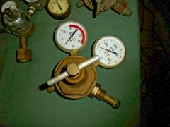 Lot of 8 Pressure Gauge Multiple Brands