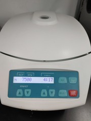 HETTICH HAEMATOKRIT 200 13000rpm Hematology Centrifuge 24 Capillary Tube Rotor