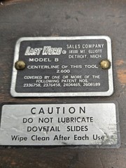 LAST WORD RADIUS DRESSSER MODEL B WITH CASE. 2.600 CENTER LINE.