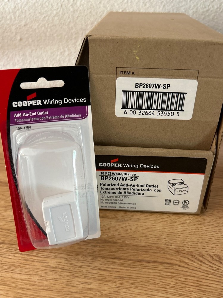 Case of 10 Cooper Wiring Devices BP2607W-SP Polarized Add-an-End Outlet Free P&H