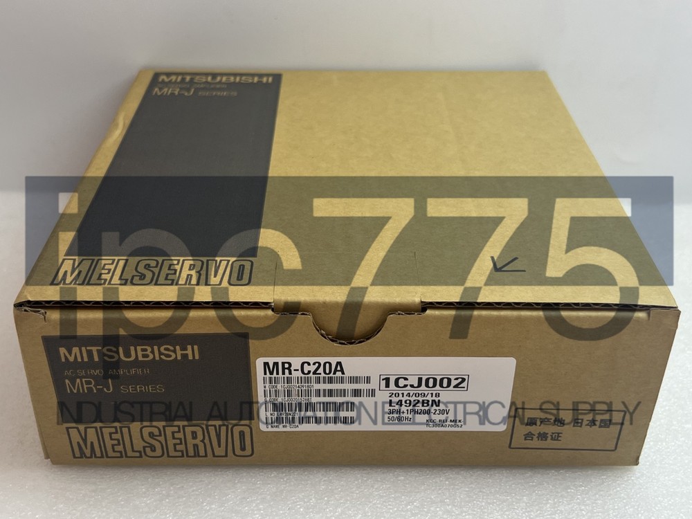 1pcs Brand new Mitsubishi with box MR-C20A MRC20A servo drive