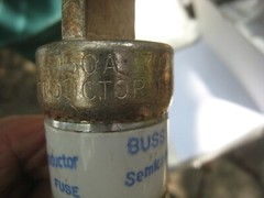 2 yes 2 BUSSMAN FWP150 AMP 700VAC/DC SEMICONDUCTOR FUSE FUSES