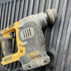 DEWALT 20V XR Brushless Cordless Rotary Hammer Drill/ for parts only