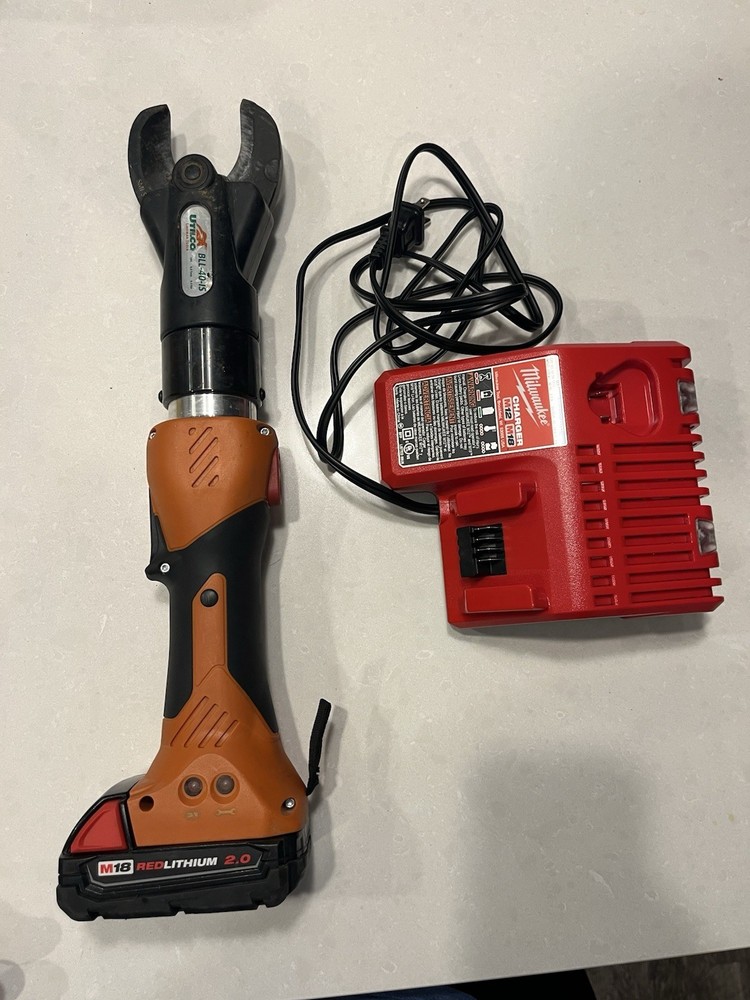UTILCO BLL-40-IS Copper And Aluminum 18V Inline Cutting Tool.