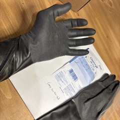 Ansell 38-514 Alphatec Chemical Resistant Gloves, Butyl, 14 In L, 14 Mil,